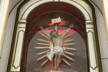 Itaboraí/RJ: Santuário celebra mais de 50 anos do fenômeno da Imagem do Cristo Crucificado que sangrou